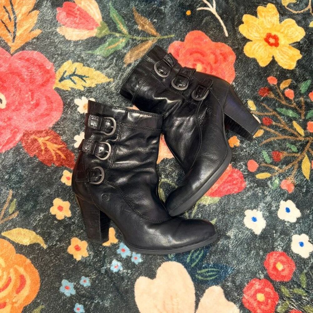 Børn Vivi Black Leather Triple Buckle Ankle Boots 7.5 M/W W32434